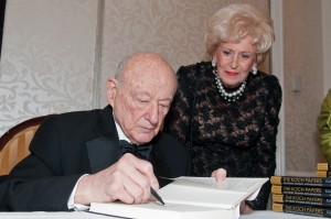 2009 Gala - SM26765 - Gala; Amster, Lucille; Koch, Mayor Ed-25         
